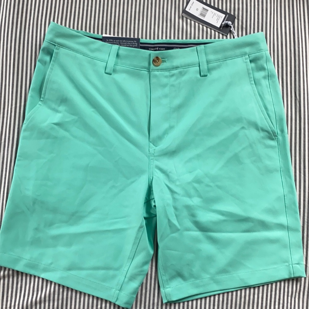 NWT Vineyard Vines Performance TeL Shorts 33